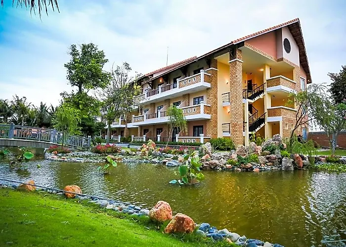 Blue Bay Mui Ne & 4* Фантхьет