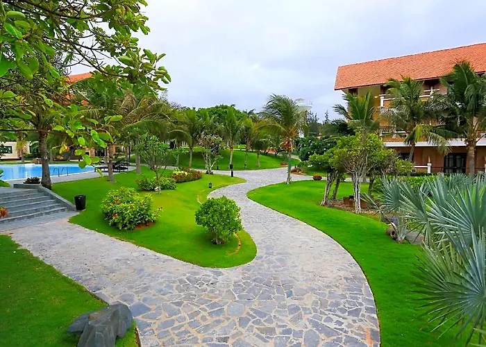 Blue Bay Mui Ne & 4* Фантхьет