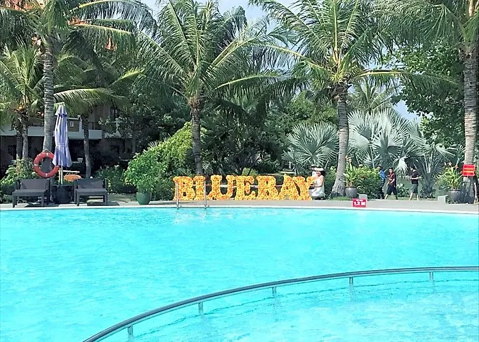 Blue Bay Mui Ne & 4*