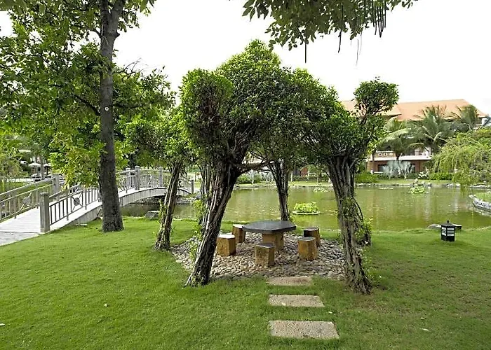 Blue Bay Mui Ne & Resort