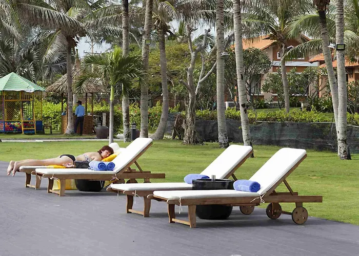 Blue Bay Mui Ne & 4* Phan Thiết