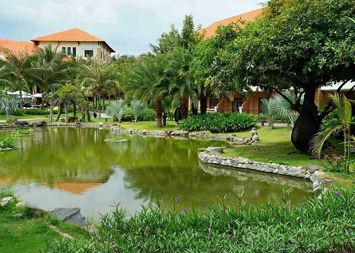 Blue Bay Mui Ne & Khu nghỉ mát 4*